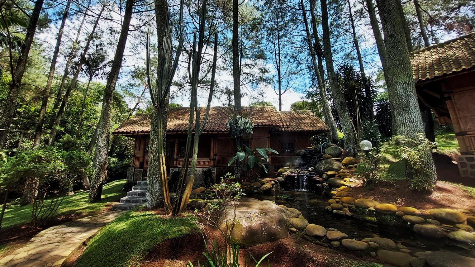 Bandung Giri Gahana Golf&Resort Jatinangor Exterior foto