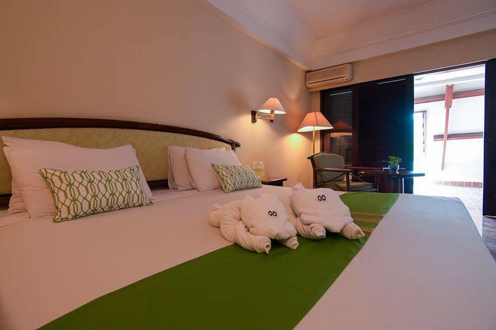 Bandung Giri Gahana Golf&Resort Jatinangor Exterior foto