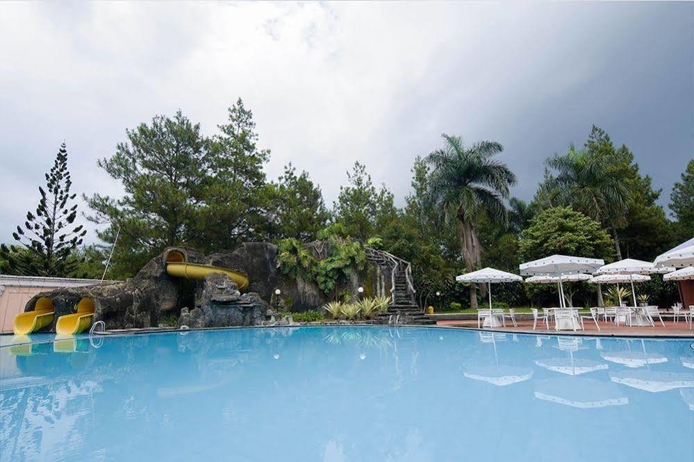 Bandung Giri Gahana Golf&Resort Jatinangor Exterior foto